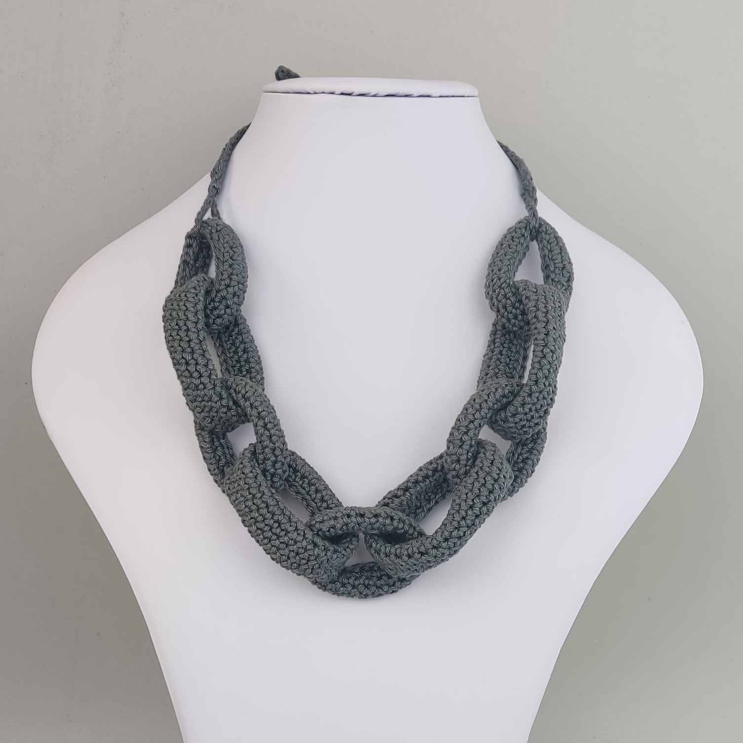 Beige Chunky Crochet Necklace - Handmade Boho Braided Statement Jewelry - StepToLight