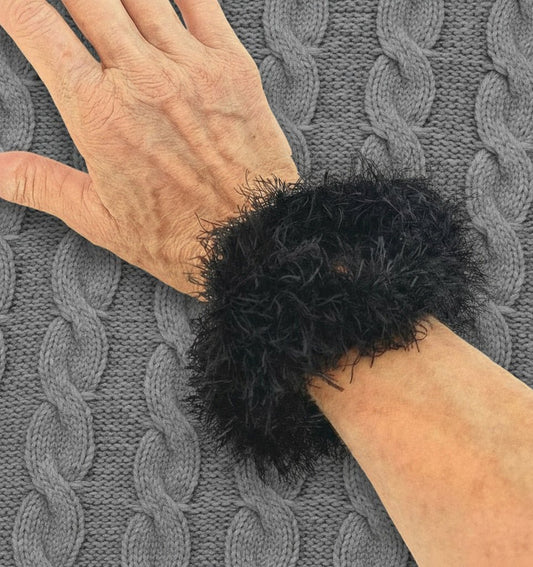 Black Chunky Faux Fur Crochet Bracelet - Fluffy Cuff Bangle - StepToLight