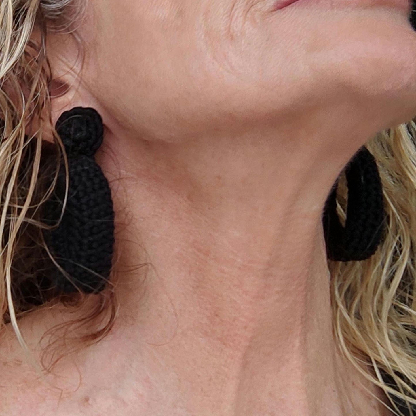Black Crochet Hoop Earrings - Lightweight Cotton Yarn with goldPlated Studs - StepToLight