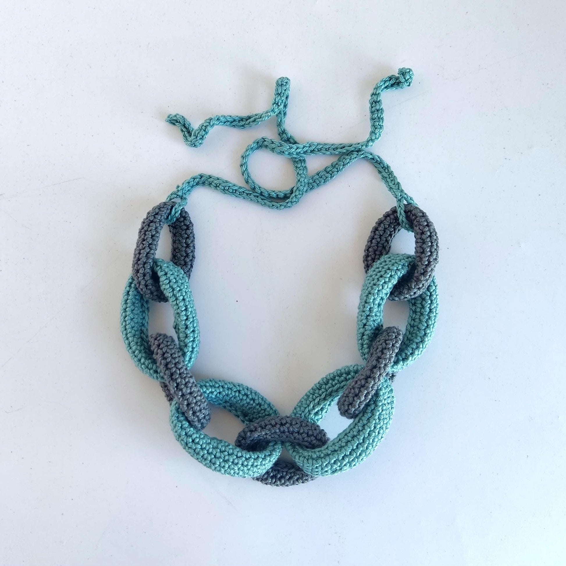 Black & gold Chunky Crochet Statement Necklace - Elegant Handmade Cotton Chain - StepToLight