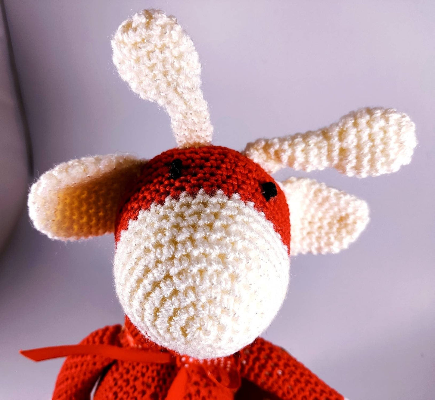 Christmas Crochet Giraffe: Red Amigurumi Plush Toy (30cm) - StepToLight