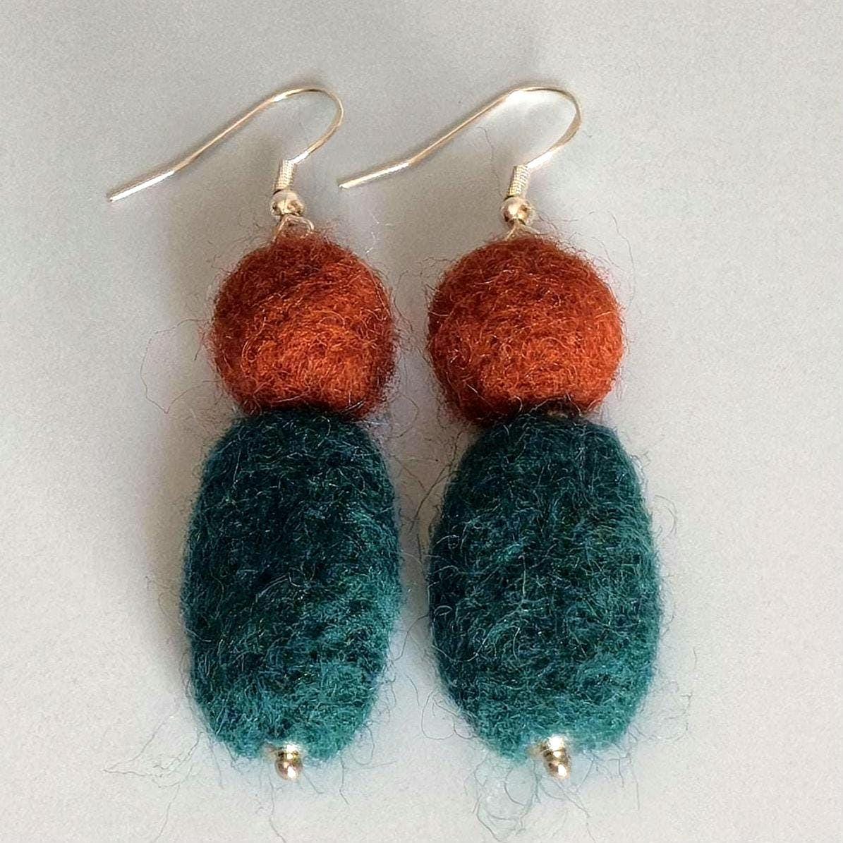 Emerald Green & Rust Brown Felt Dangle Earrings - Handmade Needle Felted Statement Jewelry - StepToLight