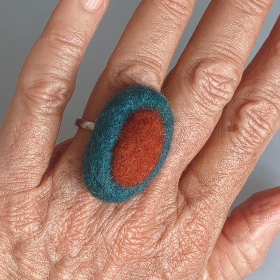 Emerald Green & Rust Brown Felt Ring | Oval Adjustable Statement Ring | Handmade Boho Jewelry - StepToLight