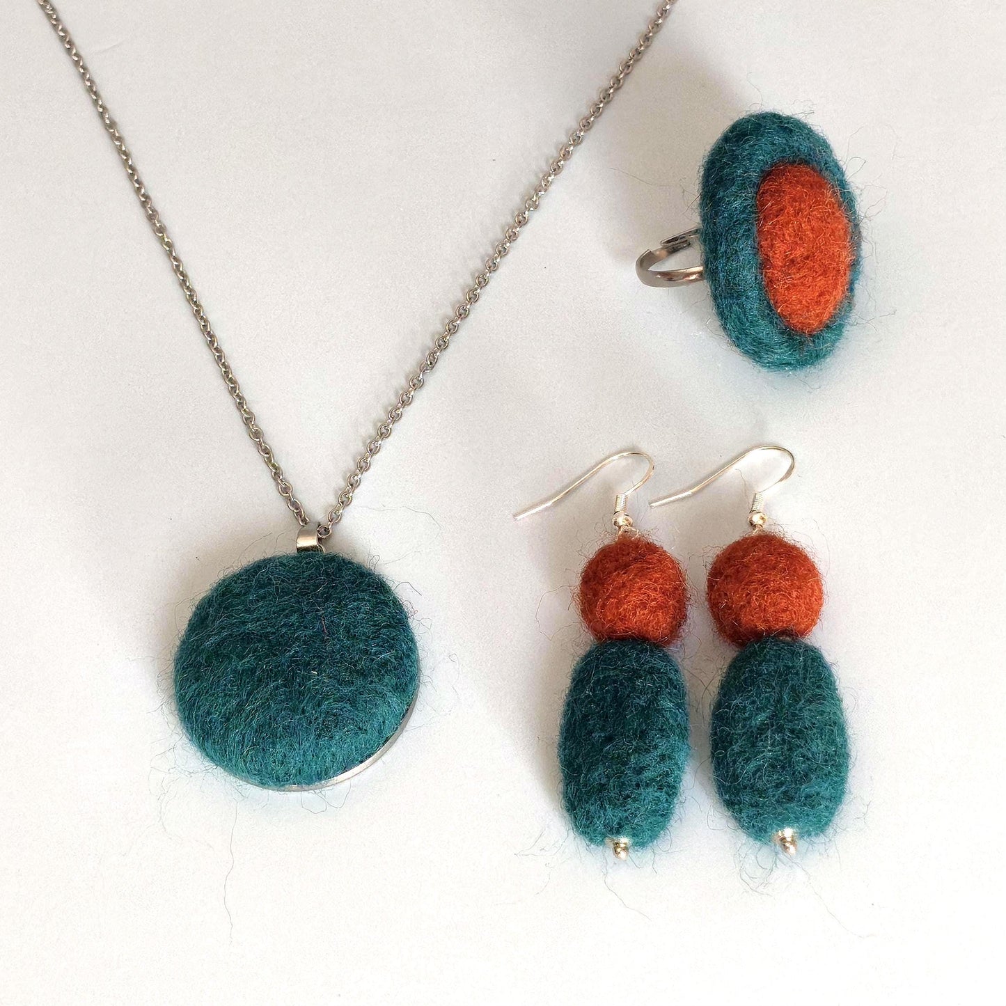 Felt Cabochon Necklace | Needle Felted Pendant | Handmade Fiber Jewelry | Emerald Green, Rust Brown, Green Melange - StepToLight