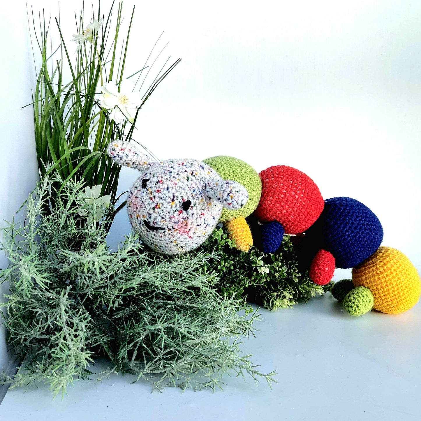 Crochet Caterpillar Plushie: Multicolored Amigurumi Toy