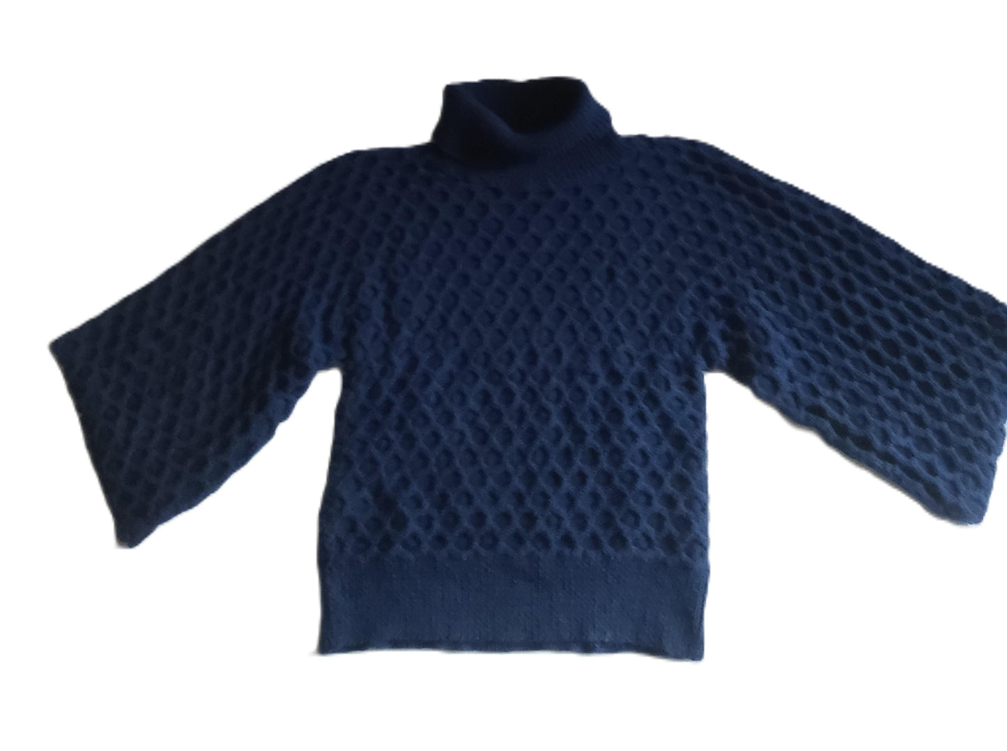Grobstrick-Rollkragenpullover in Blau: Langer Damenpullover mit weiten Ärmeln