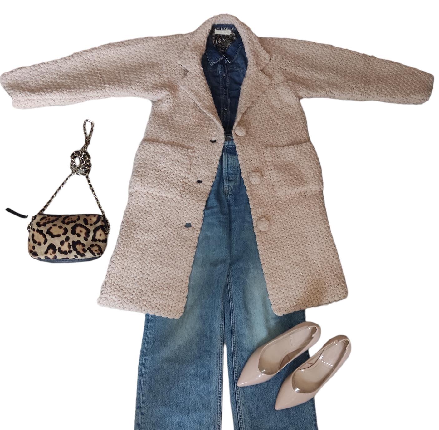 Grobstrick-Strickjacke, beigefarbene Häkeljacke für Damen, minimalistischer langer Häkelmantel für Damen, modischer langer Häkelmantel