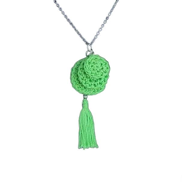 Crochet Necklace:  green pendant necklace boho