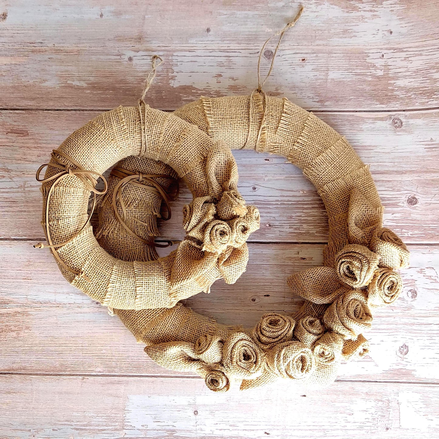 Natural Burlap Rose Wreath: Eco-Friendly Handmade Door Decor (20cm & 30cm)