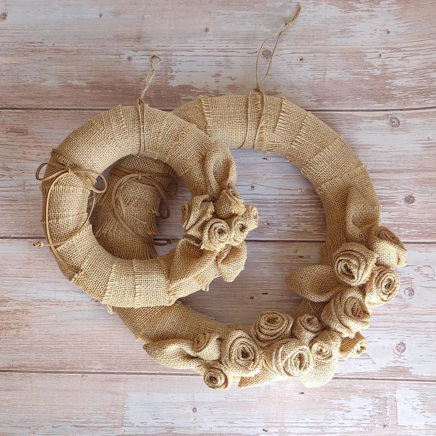 Eco-Friendly Burlap Rose Wreath: Handmade Autumn Door Decor (20cm & 30cm)