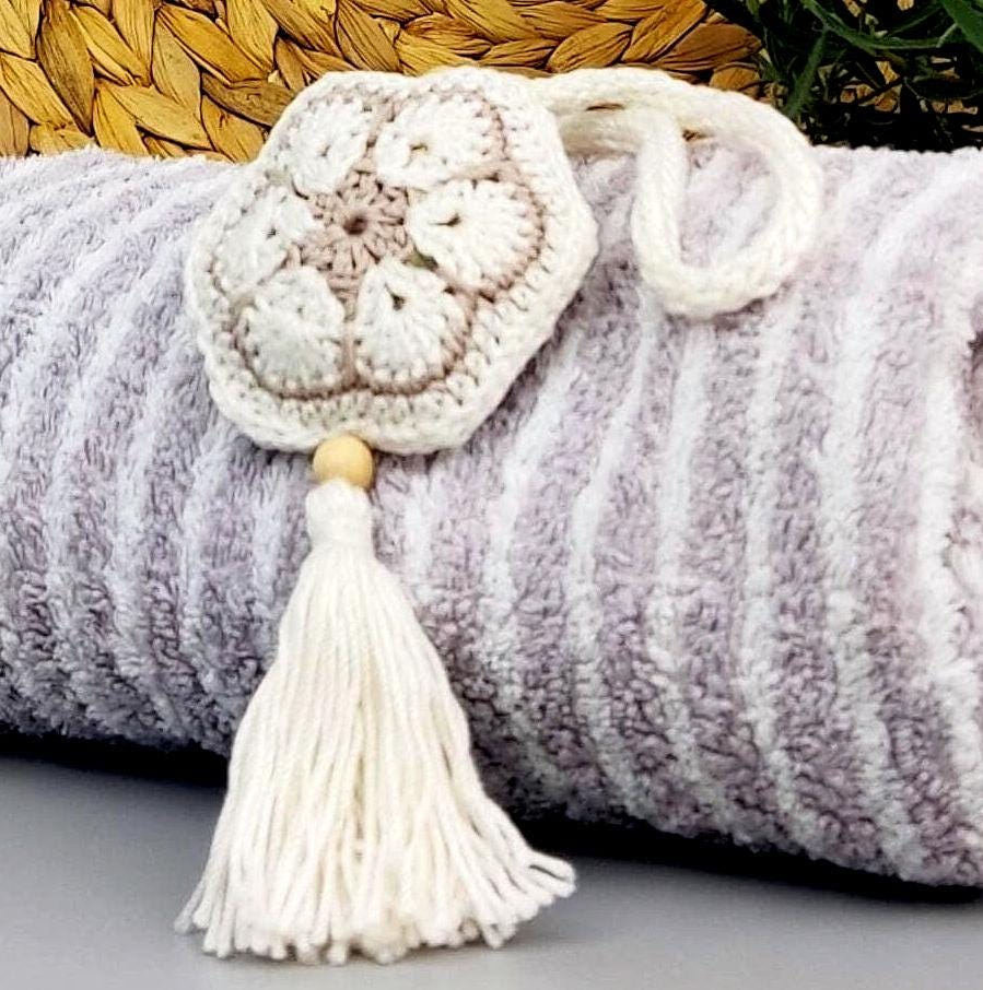 Personalised Crochet Lavender Sachet: Cotton Closet Freshener with Wooden Beads