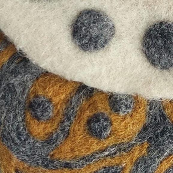 Personalised Soft Eyeglasses Case: Felt Sunglasses Holder with Magnetic Button