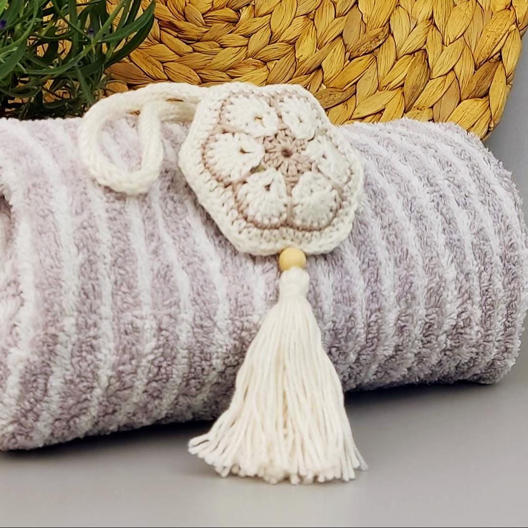 Personalised Crochet Lavender Sachet: Cotton Closet Freshener with Wooden Beads