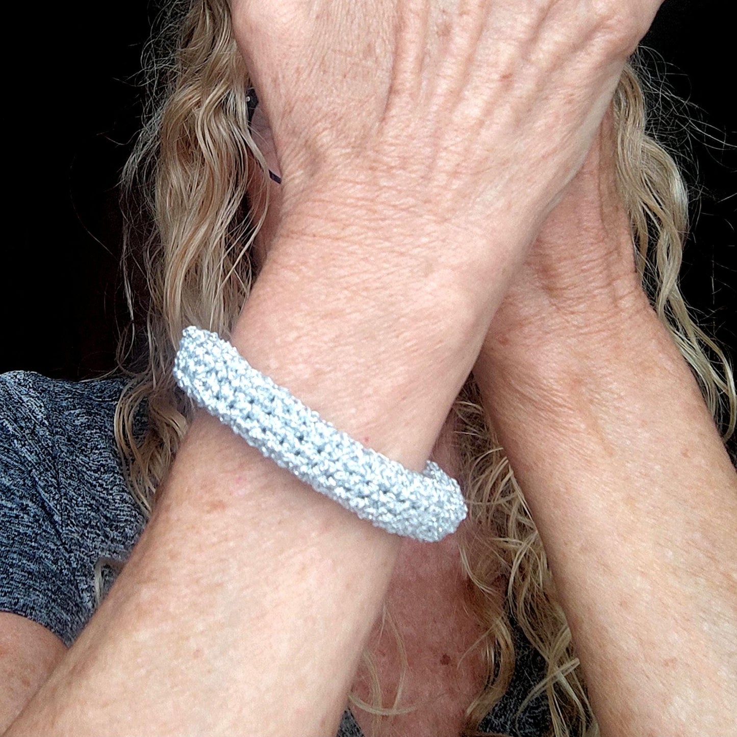 Chunky Crochet Bangle Bracelet Set - Gold Silver Bronze Metallic Yarn - Stackable Statement Jewelry