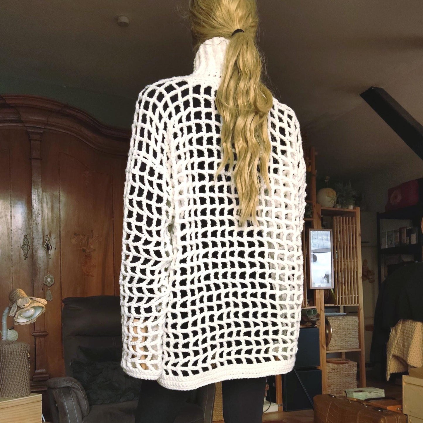 Oversized Crochet Cardigan with Flowers: Elegant White Wool Top for Women - StepToLight