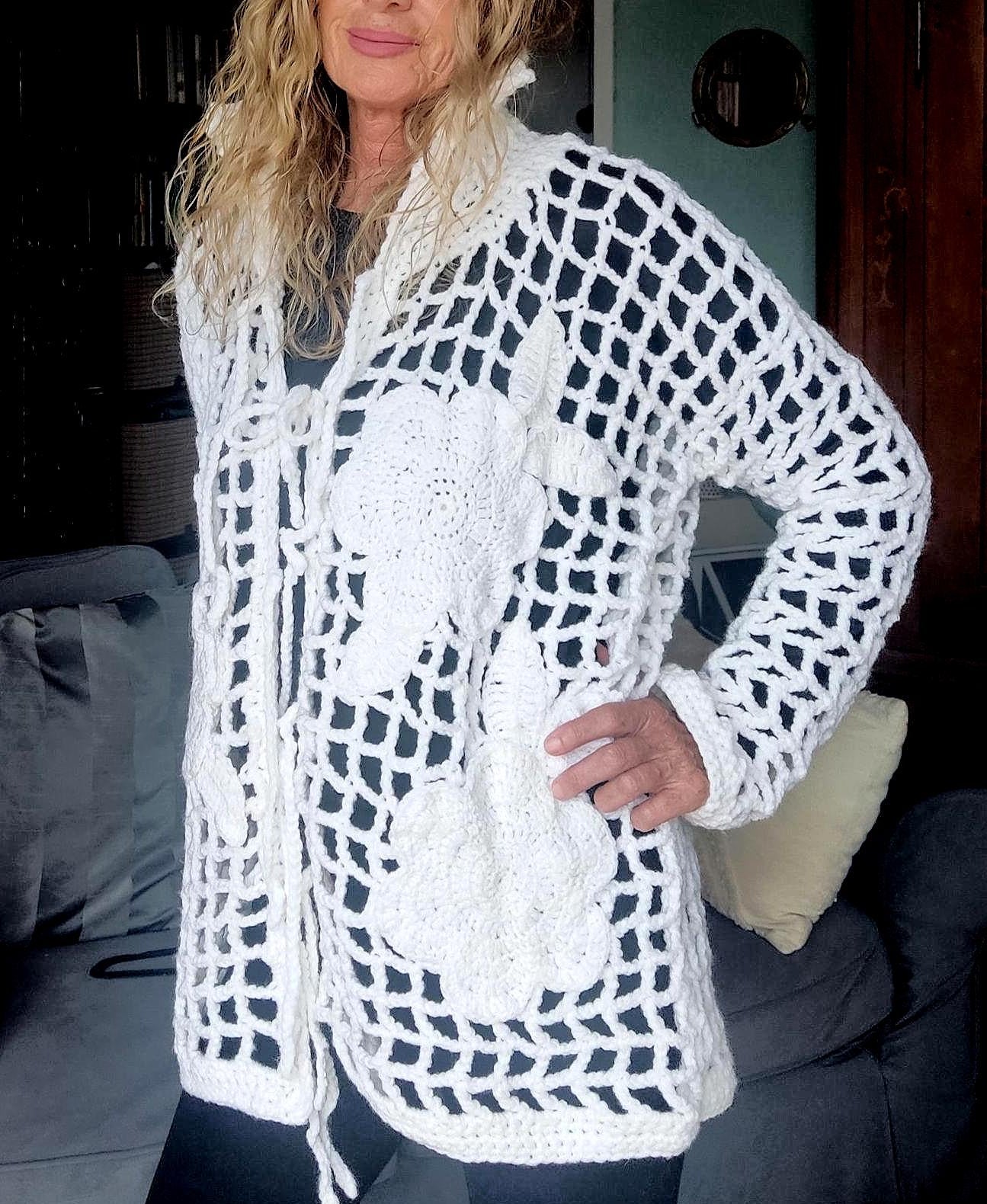 Oversized Crochet Cardigan with Flowers: Elegant White Wool Top for Women - StepToLight