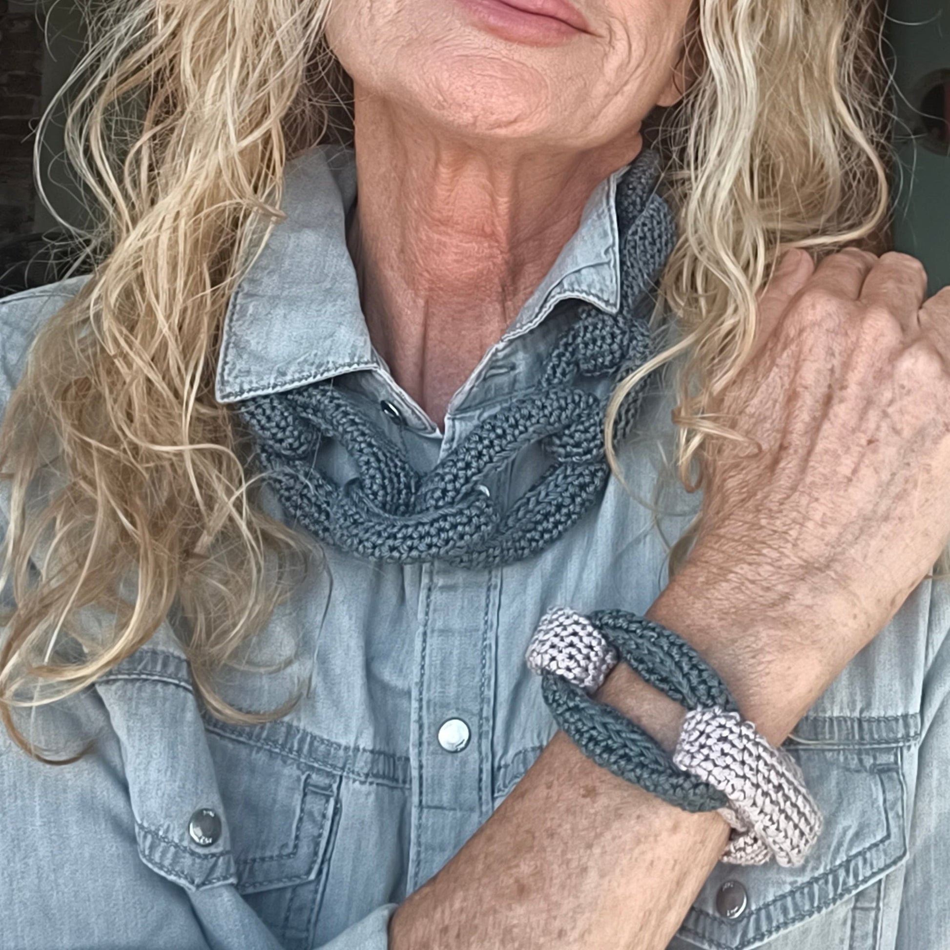 White Chunky Crochet Chain Statement Necklace - Handmade Braided Cotton Summer Jewelry - StepToLight