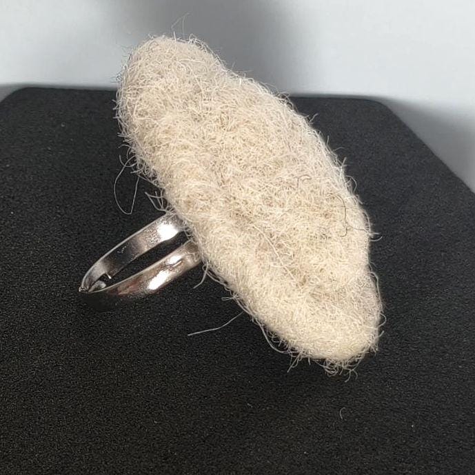 White Oval Felt Ring Sculptural Statement Handmade Fiber Jewelry Boho Gift - StepToLight